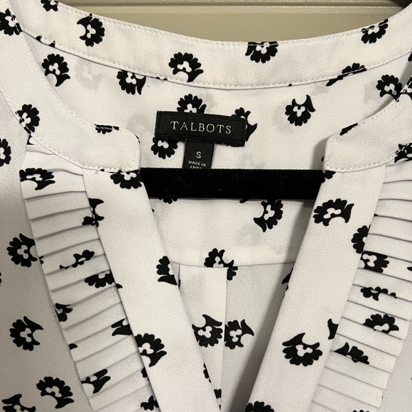 Talbots Ruffle Floral Sleeveless Blouse Size Small - Picture 2 of 5